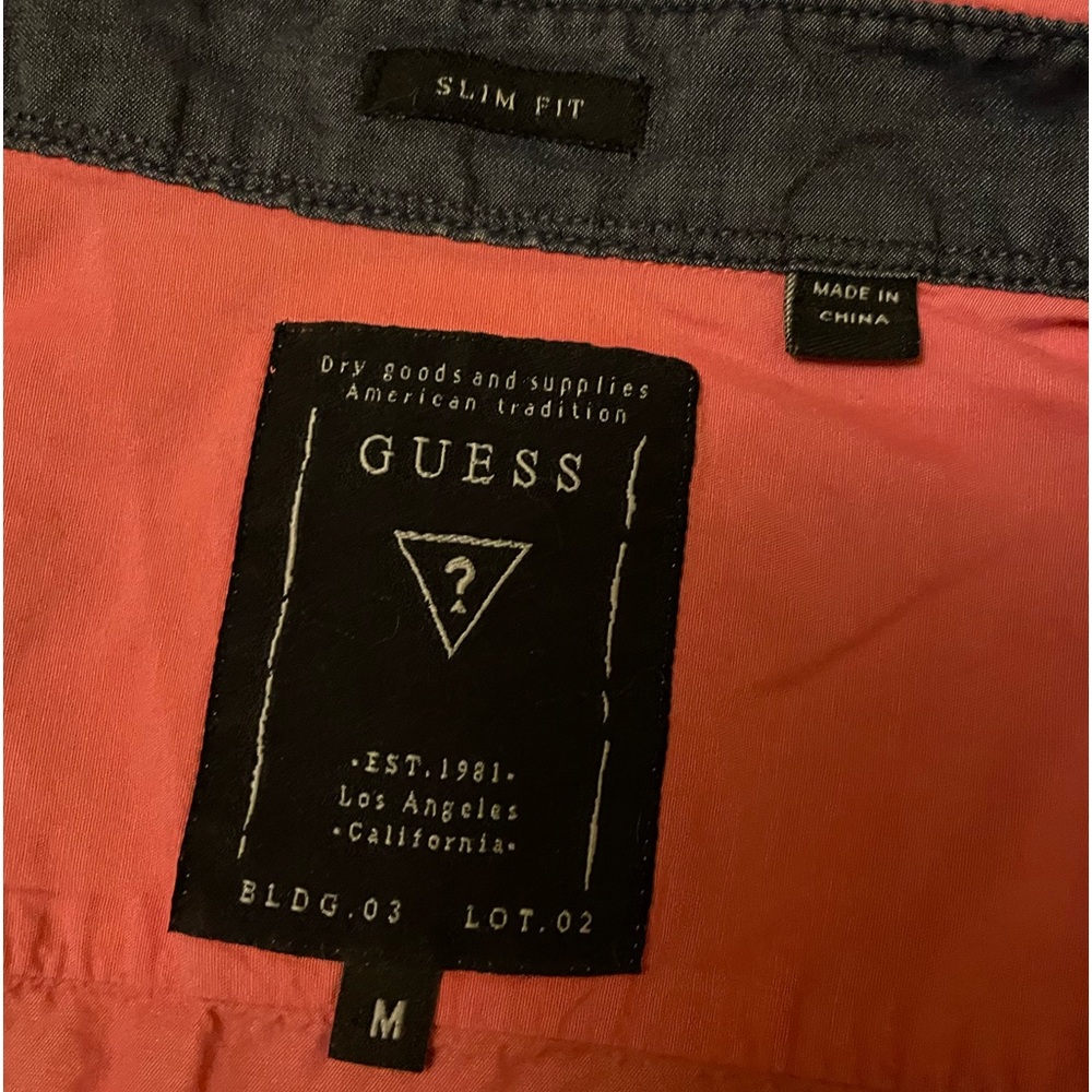 Pink guess button up - Picture 3 of 3